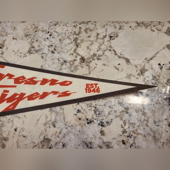 Fresno Grizzlies Stadium Giveaway Fresno Tigers Tribute Pennant - Picture 3 of 4
